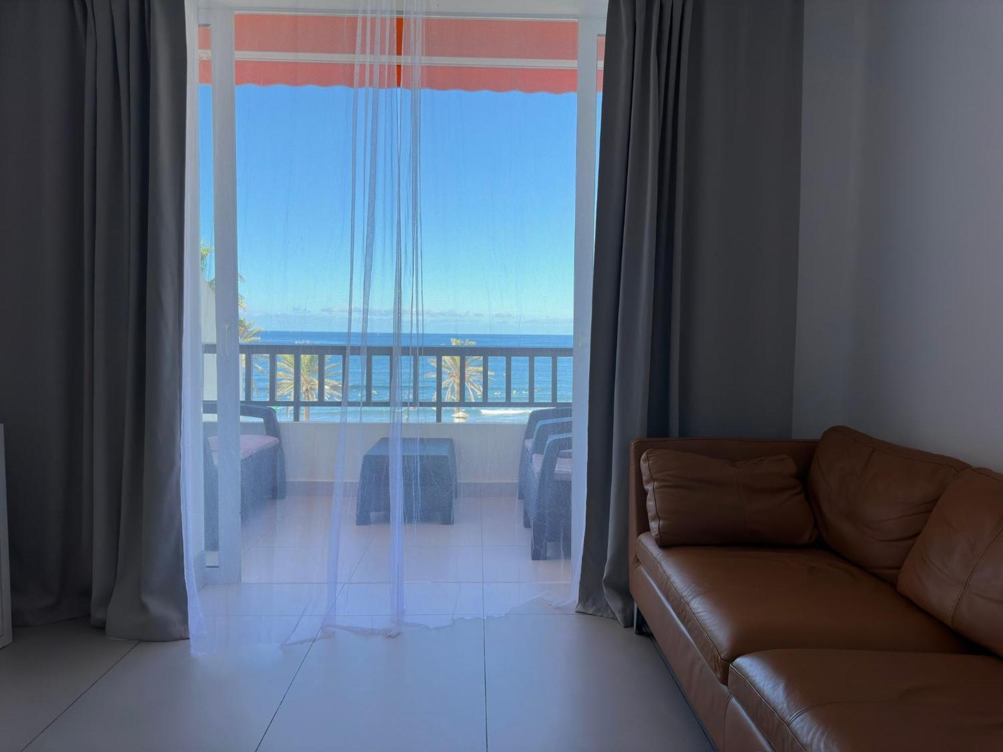 Parque Santiago II , Renovated, Ocean View, Heated Swimming Pool ! Apartamento Playa de las Americas  Exterior foto